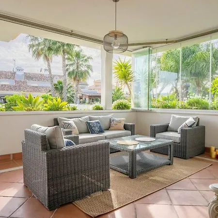 Golden Mile Apartamento